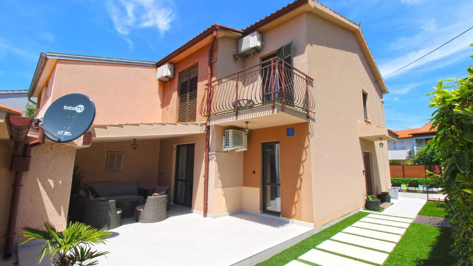 פאז'אנה Holiday Home Miro 843