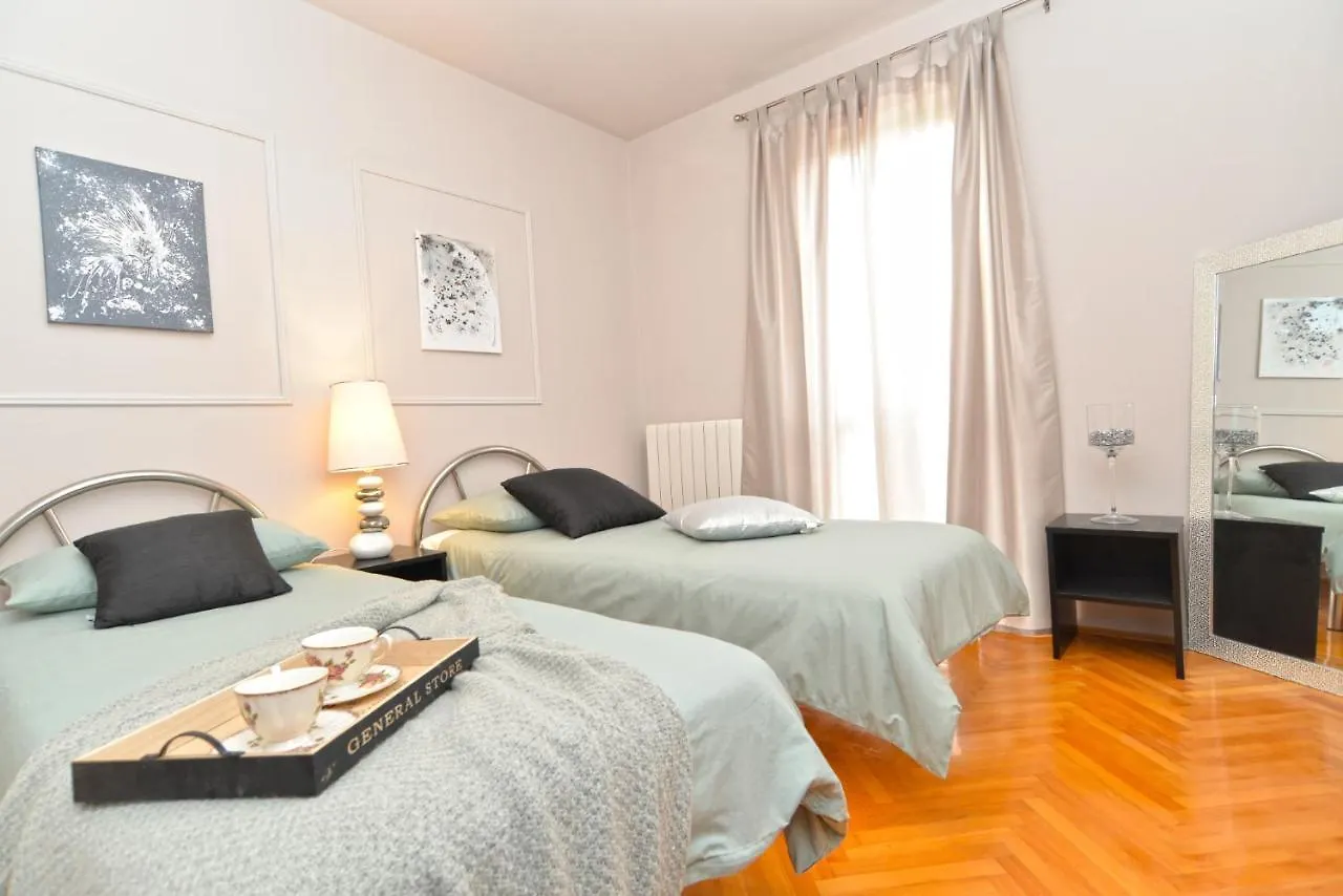 פאז'אנה Holiday Home Miro 843