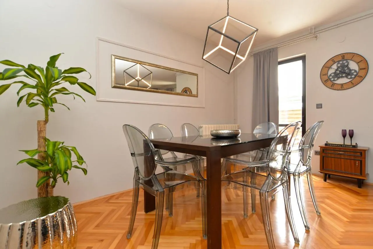 פאז'אנה Holiday Home Miro 843