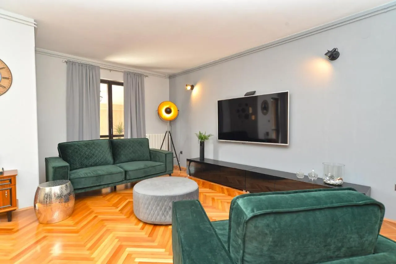 פאז'אנה Holiday Home Miro 843 0*,